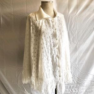 Vintage Handmade White / Cream Knit Cape